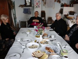 b_1024_768_0_00_images_2022_2023_Wydarzenia_biskup_331747394_220601700429414_1199109073266273888_n